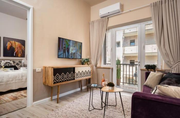 Ben Yehuda, 3 Lovely Flats In The Same Building Єрусалим Екстер'єр фото