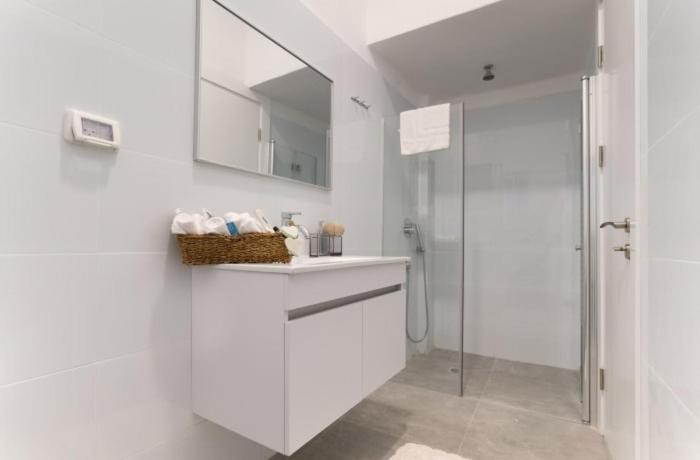 Ben Yehuda, 3 Lovely Flats In The Same Building Єрусалим Екстер'єр фото